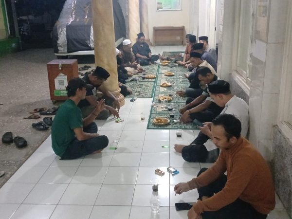 RAPAT PERSIAPAN KURBAN 1447 H MASJID ALBASFAR BERLANGSUNG KHIDMAT DAN PENUH KEBERSAMAAN