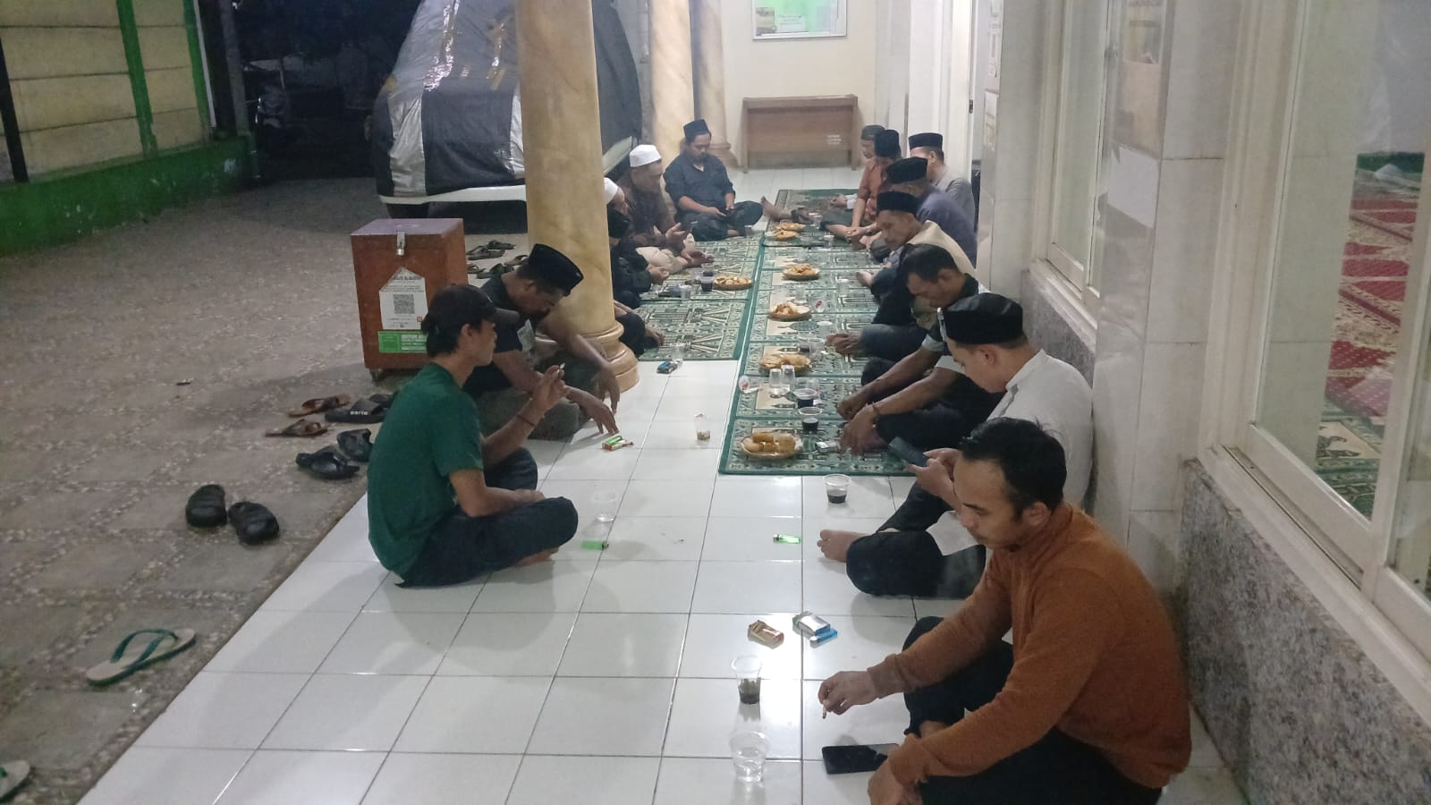 RAPAT PERSIAPAN KURBAN 1447 H MASJID ALBASFAR BERLANGSUNG KHIDMAT DAN PENUH KEBERSAMAAN